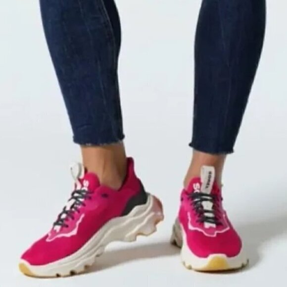SOREL 8.5 Kinetic Breakthru Day Pink Sneakers Pink NWOT - Picture 1 of 11
